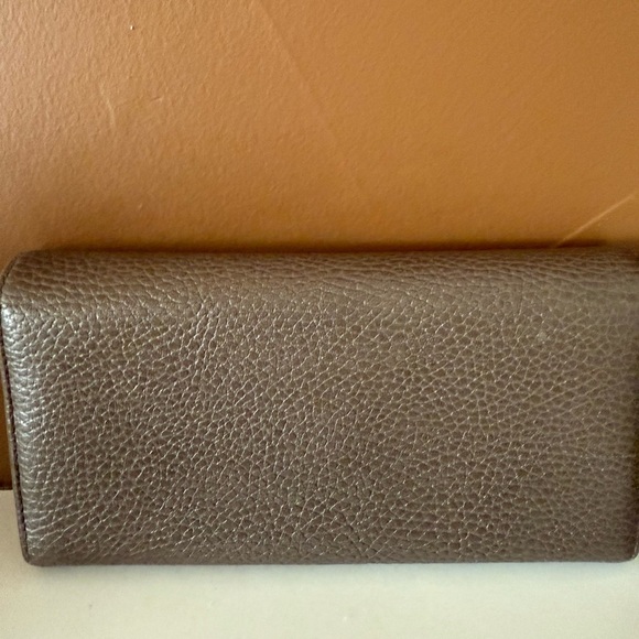 Gucci Vintage Brown Leather Bi-Fold Wallet – Excellent Condition! ✨👜 - Picture 10 of 10